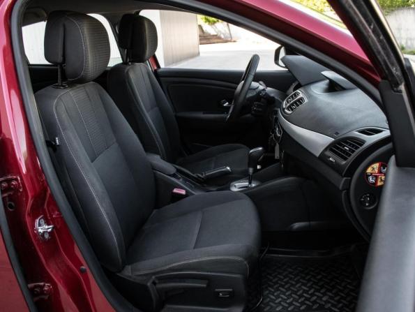 Renault Fluence I с пробегом 2011 года, цена 715 000 рублей, 271617 км, седан, Автокод Объявления