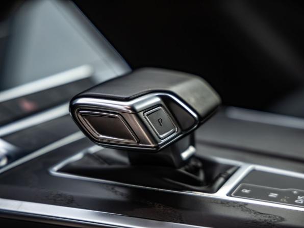 Audi A6 V (C8) с пробегом 2020 года, цена 3 548 000 рублей, 72302 км, седан, Автокод Объявления
