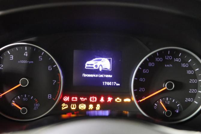 Kia Sportage IV Рестайлинг с пробегом 2019 года, цена 1 849 990 рублей, 174263 км, внедорожник, Автокод Объявления