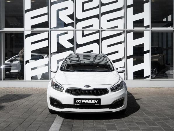Kia Ceed II Рестайлинг с пробегом 2018 года, цена 1 288 000 рублей, 159238 км, универсал, Автокод Объявления