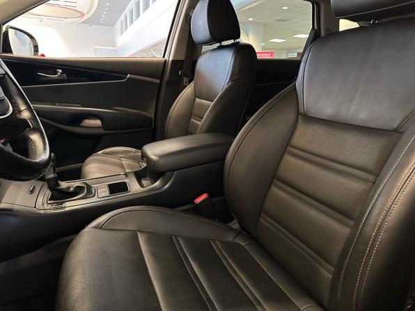 Kia Sorento III Prime Рестайлинг с пробегом 2019 года, цена 2 699 900 рублей, 139590 км, внедорожник, Автокод Объявления