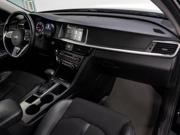 Kia Optima IV Рестайлинг с пробегом 2019 года, цена 1 959 000 рублей, 128830 км, седан, Автокод Объявления