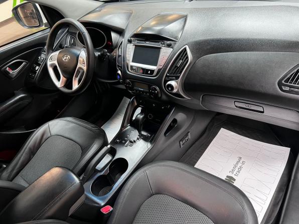 Hyundai ix35 I с пробегом 2011 года, цена 990 000 рублей, 306403 км, внедорожник, Автокод Объявления