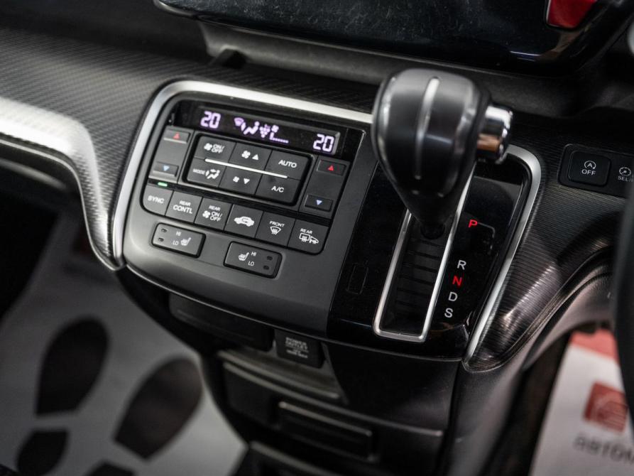 Honda Stepwgn V Рестайлинг Иркутск  - изображение 15