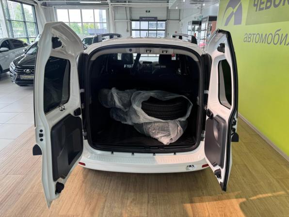 Lada (ВАЗ) Largus I Рестайлинг с пробегом 2024 года, цена 1 530 000 рублей, 304 км, универсал, Автокод Объявления