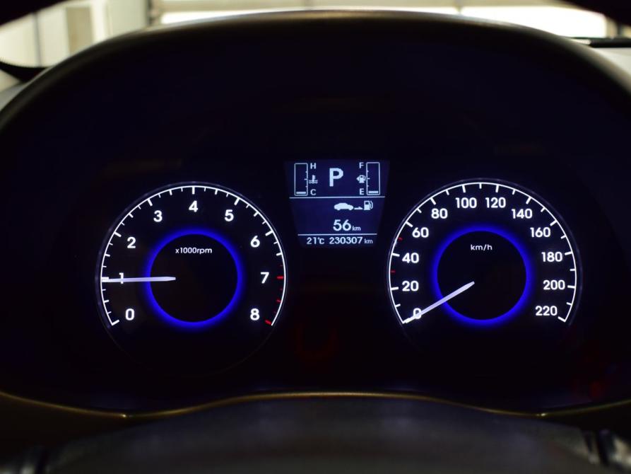 Hyundai Solaris I Рестайлинг Кемерово  - изображение 11