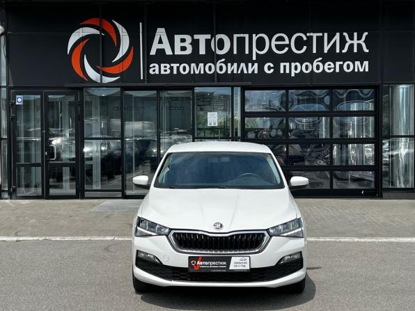 Skoda Rapid II с пробегом 2021 года, цена 1 299 000 рублей, 79275 км, лифтбек, Автокод Объявления