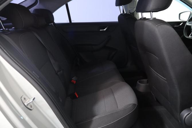 Skoda Rapid I с пробегом 2014 года, цена 699 000 рублей, 218000 км, лифтбек, Автокод Объявления