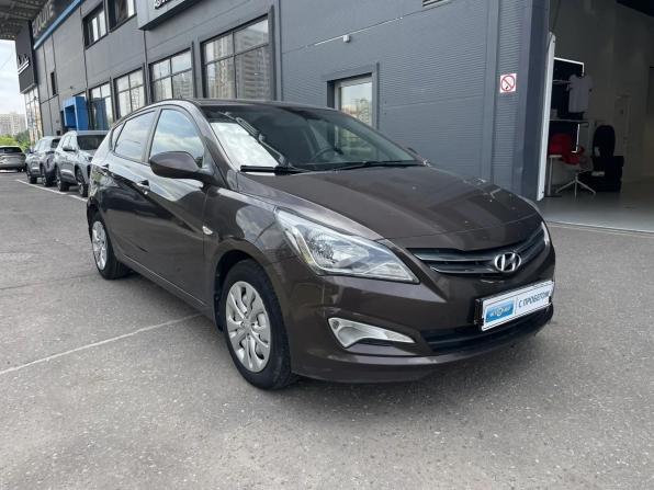 Hyundai Solaris I Рестайлинг с пробегом 2015 года, цена 936 000 рублей, 87497 км, хэтчбек, Автокод Объявления