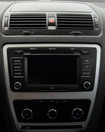 Skoda Octavia II (A5) Рестайлинг с пробегом 2010 года, цена 756 000 рублей, 184079 км, лифтбек, Автокод Объявления