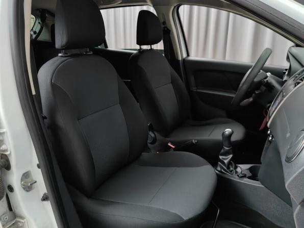 Renault Sandero II с пробегом 2016 года, цена 725 000 рублей, 180000 км, хэтчбек, Автокод Объявления