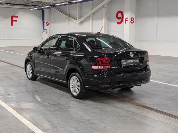 Volkswagen Polo V Рестайлинг с пробегом 2019 года, цена 1 250 000 рублей, 133148 км, седан, Автокод Объявления