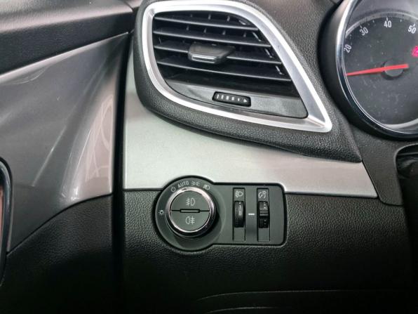 Opel Mokka I с пробегом 2013 года, цена 960 000 рублей, 145645 км, внедорожник, Автокод Объявления
