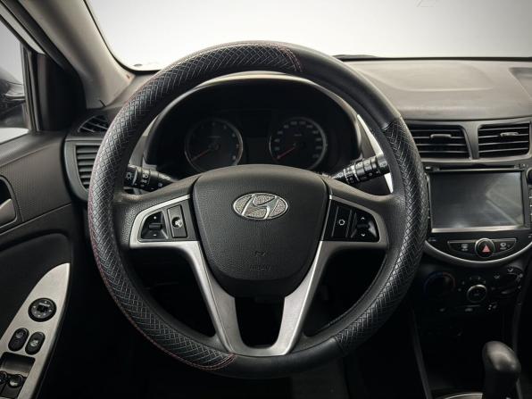 Hyundai Solaris I с пробегом 2014 года, цена 930 000 рублей, 149849 км, хэтчбек, Автокод Объявления