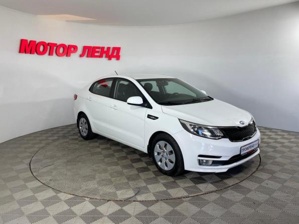 Kia Rio III Рестайлинг с пробегом 2015 года, цена 945 000 рублей, 85957 км, седан, Автокод Объявления