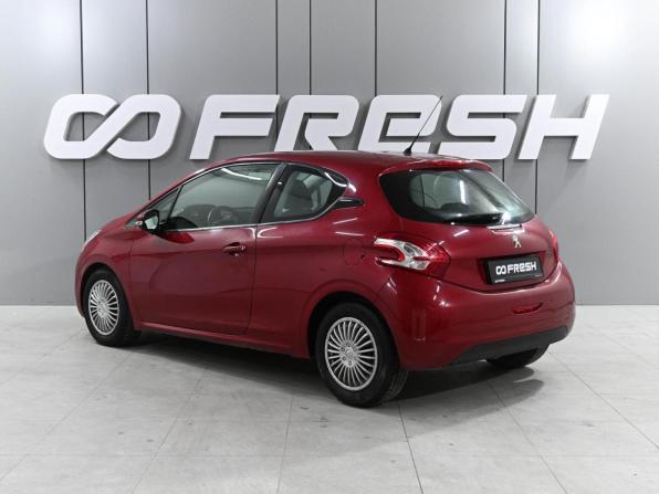 Peugeot 208 I с пробегом 2013 года, цена 799 000 рублей, 126338 км, хэтчбек, Автокод Объявления