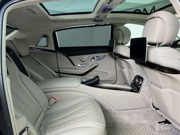 Mercedes-Benz Maybach S-Класс I (X222) Рестайлинг с пробегом 2017 года, цена 5 350 000 рублей, 135685 км, седан, Автокод Объявления