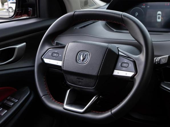 Changan UNI-S I с пробегом 2024 года, цена 2 200 000 рублей, 23387 км, внедорожник, Автокод Объявления