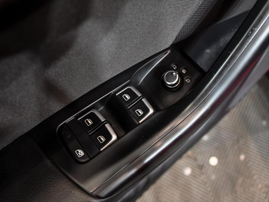 Audi Q3 I (8U) Рестайлинг Екатеринбург  - изображение 15