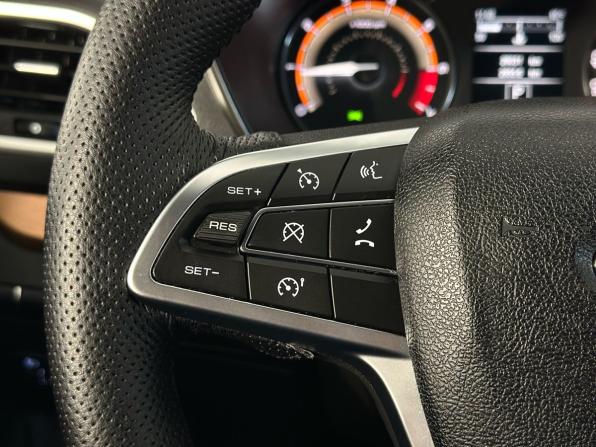 Lada (ВАЗ) Vesta I Рестайлинг (NG) с пробегом 2024 года, цена 1 559 900 рублей, 28031 км, универсал, Автокод Объявления