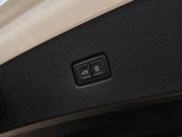 Audi Q8 I (4M) с пробегом 2021 года, цена 7 900 000 рублей, 48907 км, внедорожник, Автокод Объявления