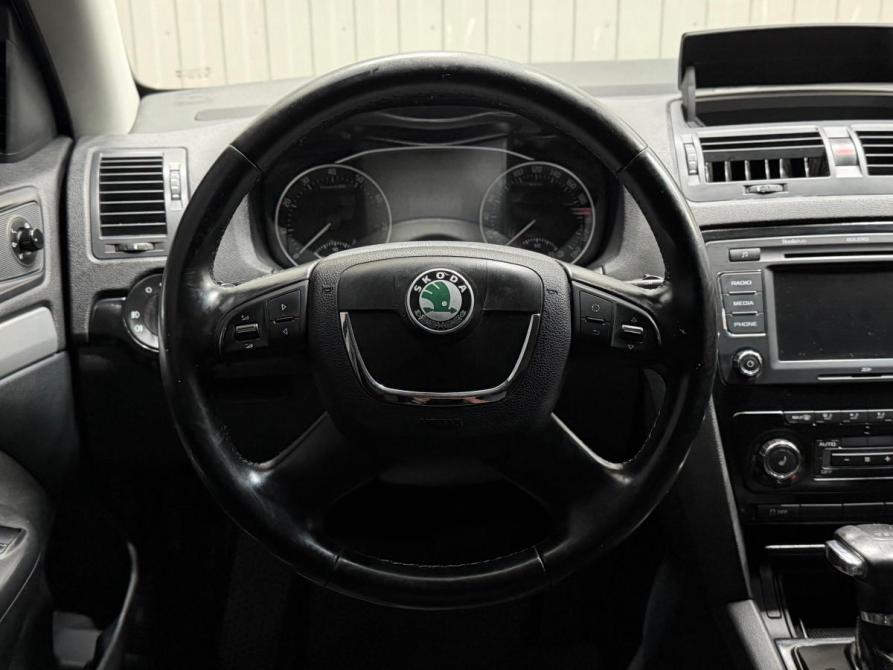 Skoda Octavia II (A5) Рестайлинг Магнитогорск  - изображение 8