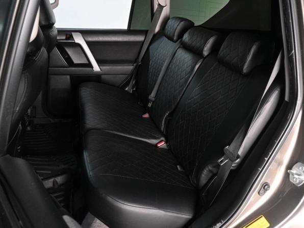 Toyota Land Cruiser Prado 150 Series Рестайлинг 1 с пробегом 2014 года, цена 3 290 000 рублей, 209325 км, внедорожник, Автокод Объявления