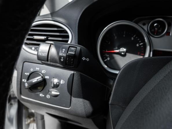 Ford Focus II Рестайлинг с пробегом 2008 года, цена 525 000 рублей, 208808 км, седан, Автокод Объявления