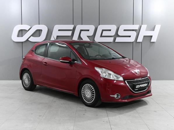 Peugeot 208 I с пробегом 2013 года, цена 799 000 рублей, 126338 км, хэтчбек, Автокод Объявления