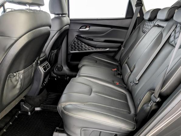 Hyundai Santa Fe IV Рестайлинг с пробегом 2021 года, цена 3 735 000 рублей, 51141 км, внедорожник, Автокод Объявления