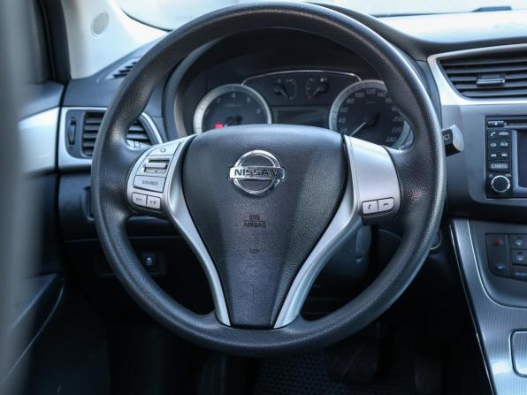 Nissan Tiida II с пробегом 2015 года, цена 979 000 рублей, 139000 км, хэтчбек, Автокод Объявления