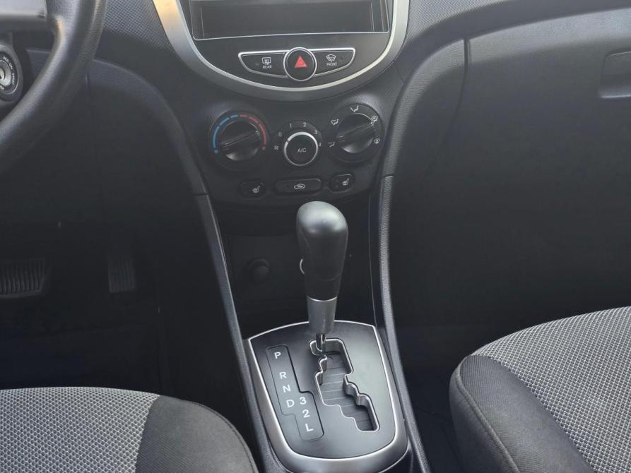Hyundai Solaris I Таганрог  - изображение 17