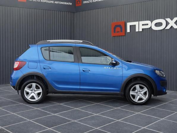 Renault Sandero II с пробегом 2014 года, цена 877 000 рублей, 115404 км, хэтчбек, Автокод Объявления