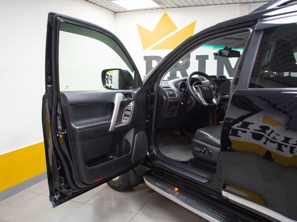 Toyota Land Cruiser Prado 150 Series Рестайлинг 1 с пробегом 2015 года, цена 3 699 000 рублей, 252751 км, внедорожник, Автокод Объявления