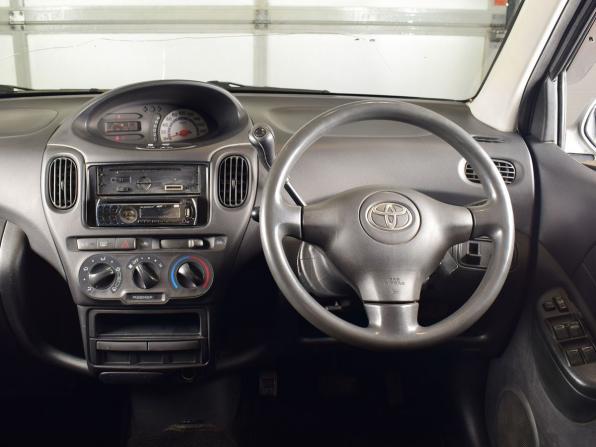 Toyota FunCargo с пробегом 2003 года, цена 329 995 рублей, 287221 км, компактвэн, Автокод Объявления