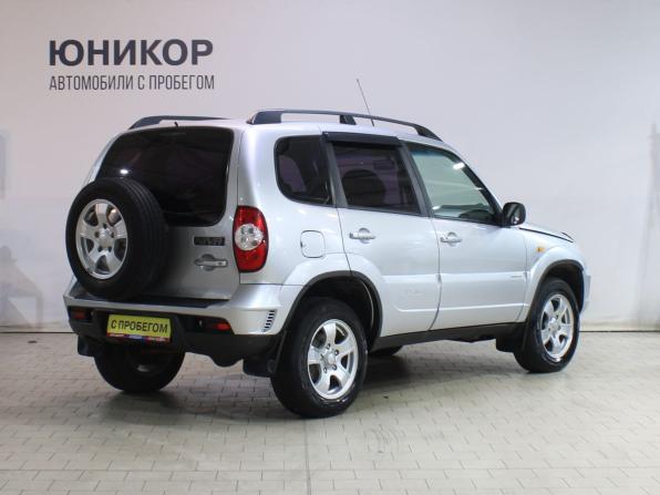 Chevrolet Niva I Рестайлинг с пробегом 2010 года, цена 319 000 рублей, 135142 км, внедорожник, Автокод Объявления