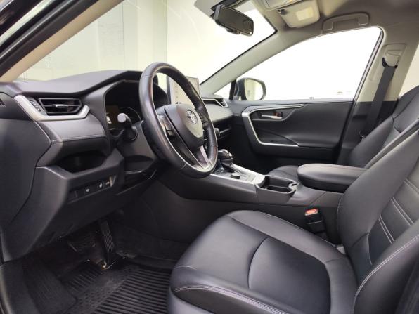 Toyota RAV4 V (XA50) с пробегом 2021 года, цена 3 999 000 рублей, 39000 км, внедорожник, Автокод Объявления