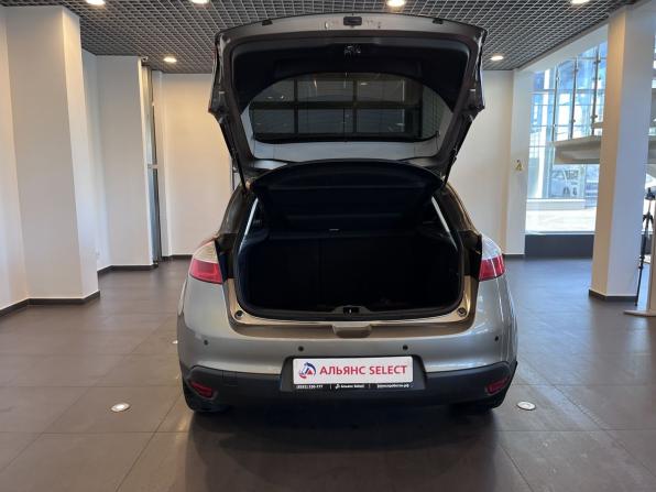 Renault Megane III с пробегом 2012 года, цена 670 000 рублей, 220875 км, хэтчбек, Автокод Объявления