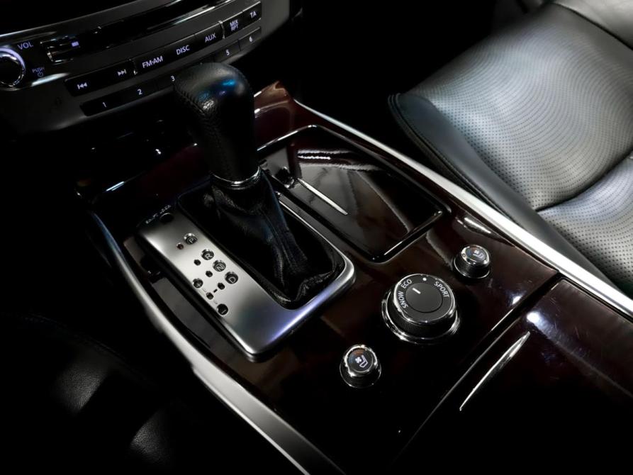 Infiniti M IV Москва  - изображение 30