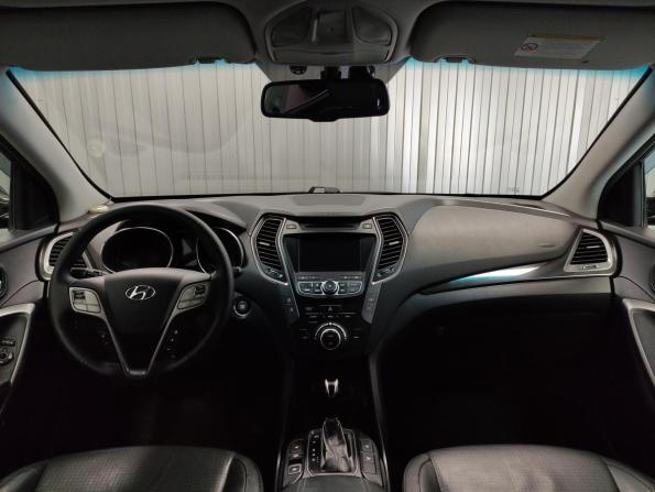 Hyundai Santa Fe III с пробегом 2013 года, цена 1 670 000 рублей, 195000 км, внедорожник, Автокод Объявления