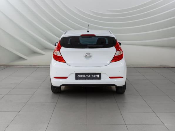 Hyundai Solaris I Рестайлинг с пробегом 2016 года, цена 898 000 рублей, 117708 км, хэтчбек, Автокод Объявления