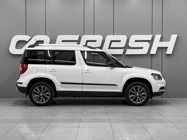Skoda Yeti I Рестайлинг с пробегом 2016 года, цена 1 579 000 рублей, 115685 км, внедорожник, Автокод Объявления