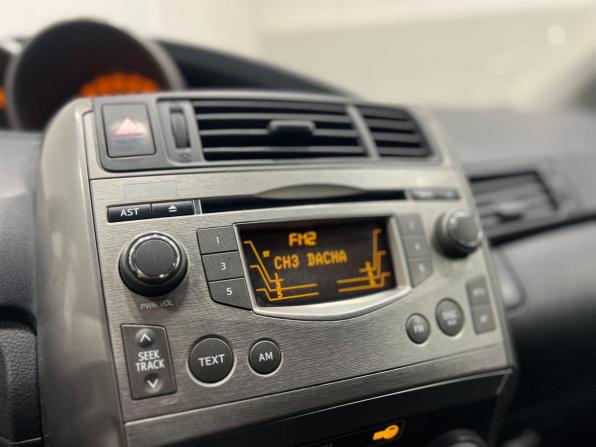 Toyota Verso I с пробегом 2010 года, цена 785 000 рублей, 292321 км, компактвэн, Автокод Объявления