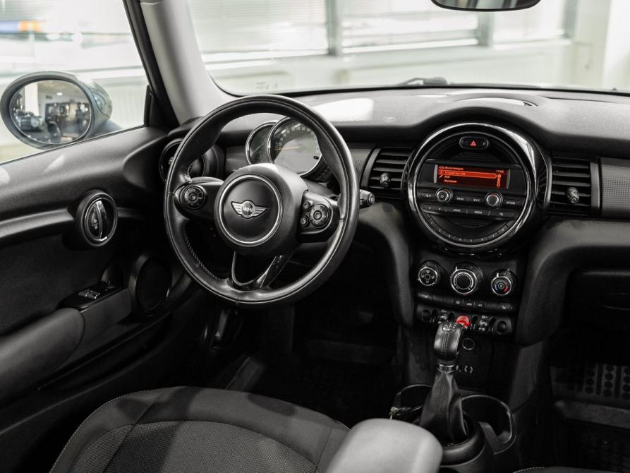 Mini Hatch III (F55/F56) Москва  - изображение 21