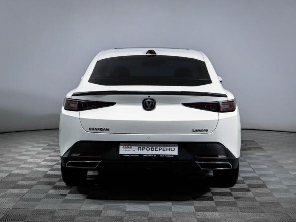 Changan Lamore с пробегом 2024 года, цена 1 980 000 рублей, 24373 км, седан, Автокод Объявления