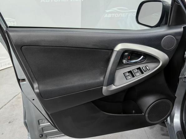 Toyota RAV4 III (XA30) с пробегом 2007 года, цена 1 100 000 рублей, 210000 км, внедорожник, Автокод Объявления