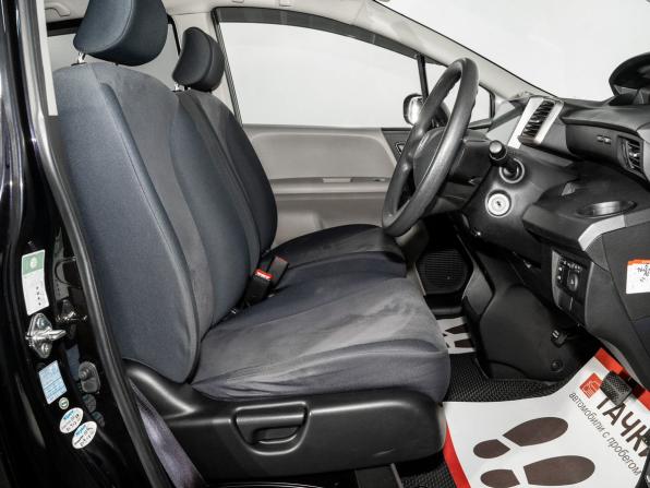 Honda Freed I с пробегом 2010 года, цена 870 500 рублей, 140000 км, компактвэн, Автокод Объявления