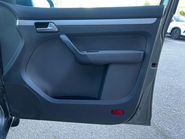 Volkswagen Touran I Рестайлинг 2 с пробегом 2011 года, цена 999 000 рублей, 187505 км, компактвэн, Автокод Объявления