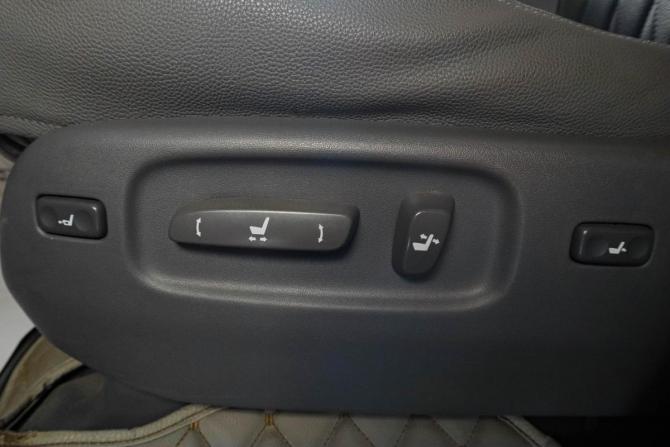 Lexus LX III с пробегом 2008 года, цена 2 869 000 рублей, 296354 км, внедорожник, Автокод Объявления