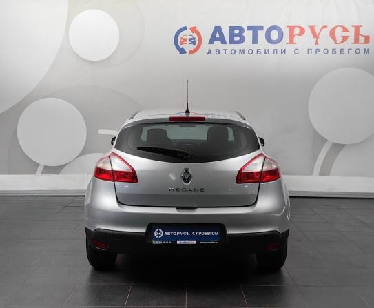 Renault Megane III с пробегом 2011 года, цена 485 000 рублей, 259949 км, хэтчбек, Автокод Объявления